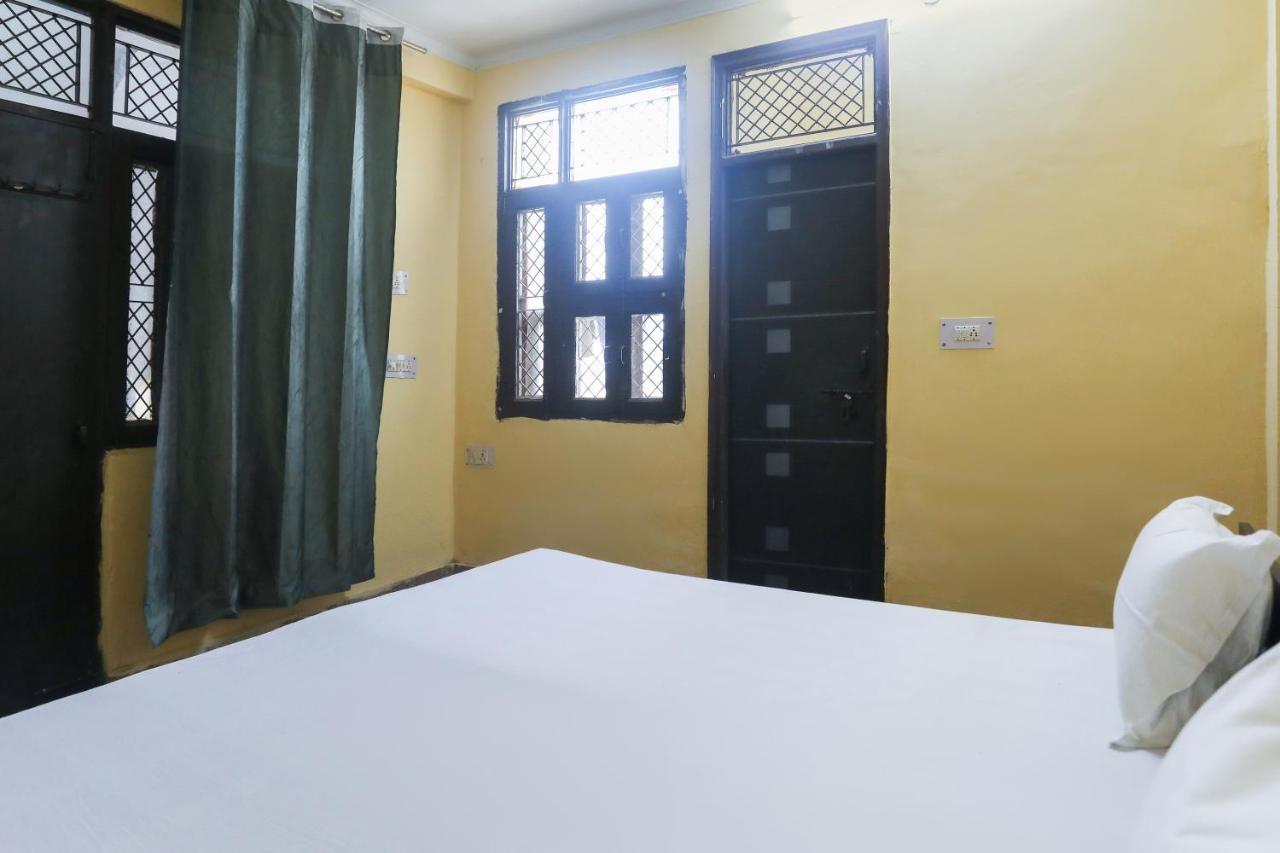 Spot On 61003 Kailash Dham Noida Exteriör bild